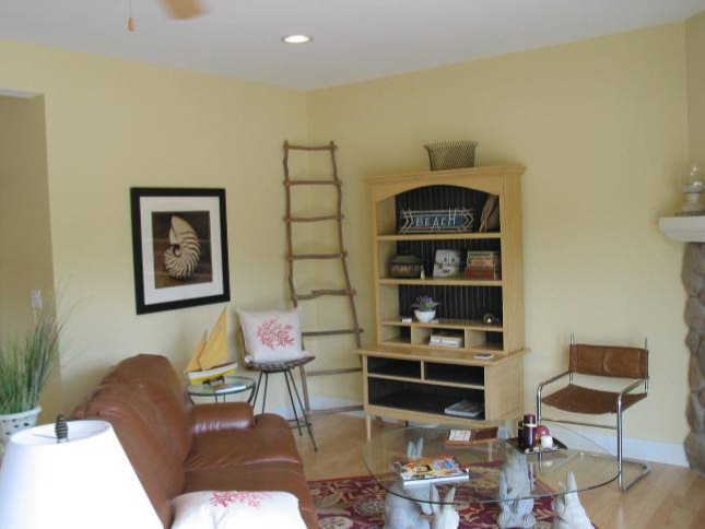 Diamond Point Living Room
